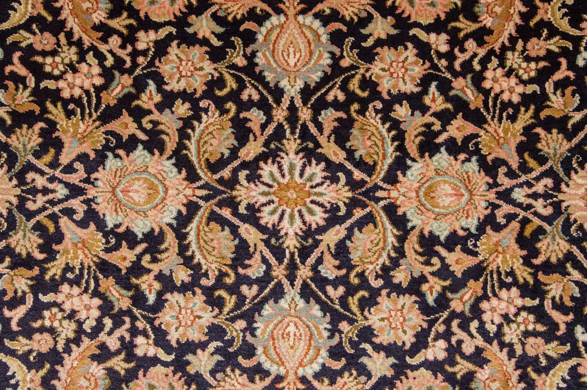 Tapis en soie - Soie du Cachemire - 285 x 183 cm - bleu foncé