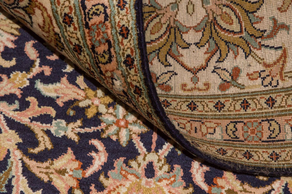 Tapis en soie - Soie du Cachemire - 285 x 183 cm - bleu foncé