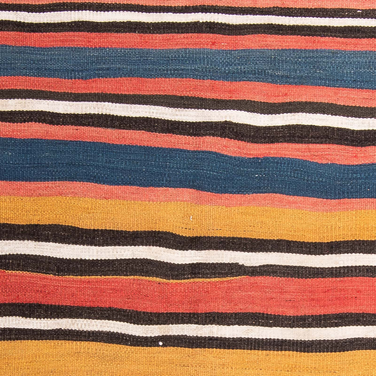 Tapis Kelim - Vieux carré - 140 x 130 cm - multicolore