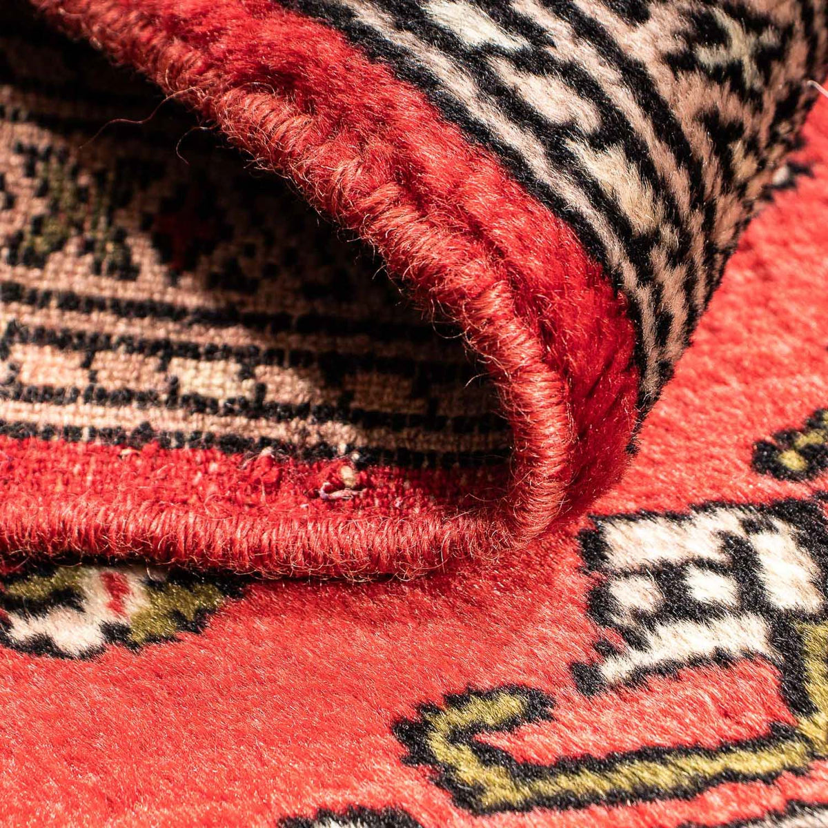 Tapis Pakistani carré  - 63 x 62 cm - rouge