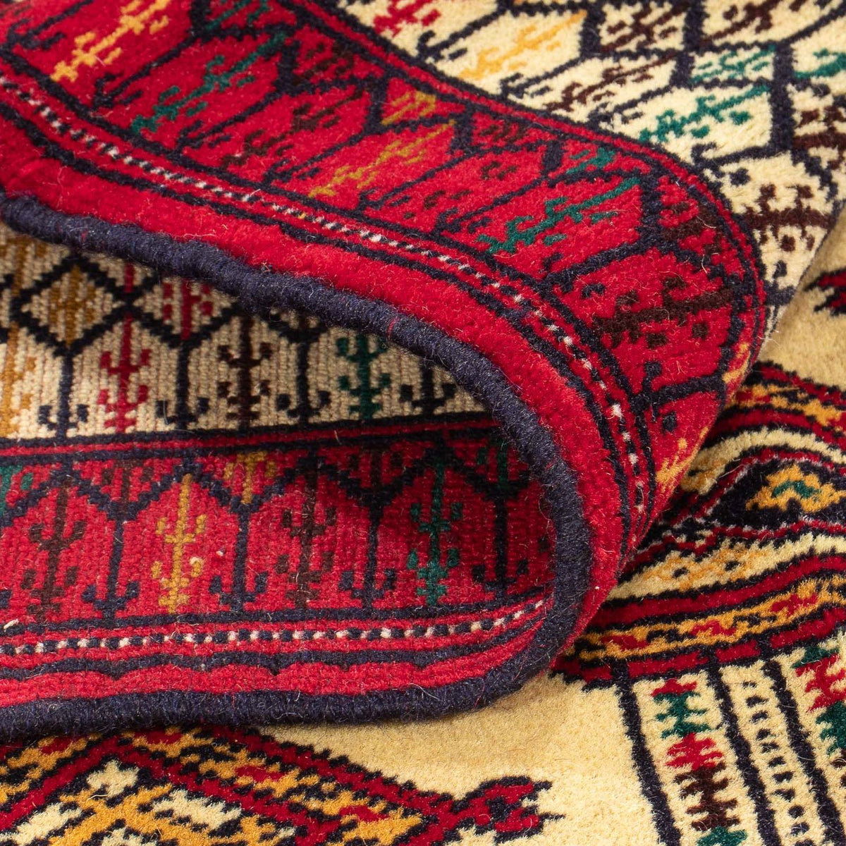 Tapis Turkaman - 167 x 120 cm - beige