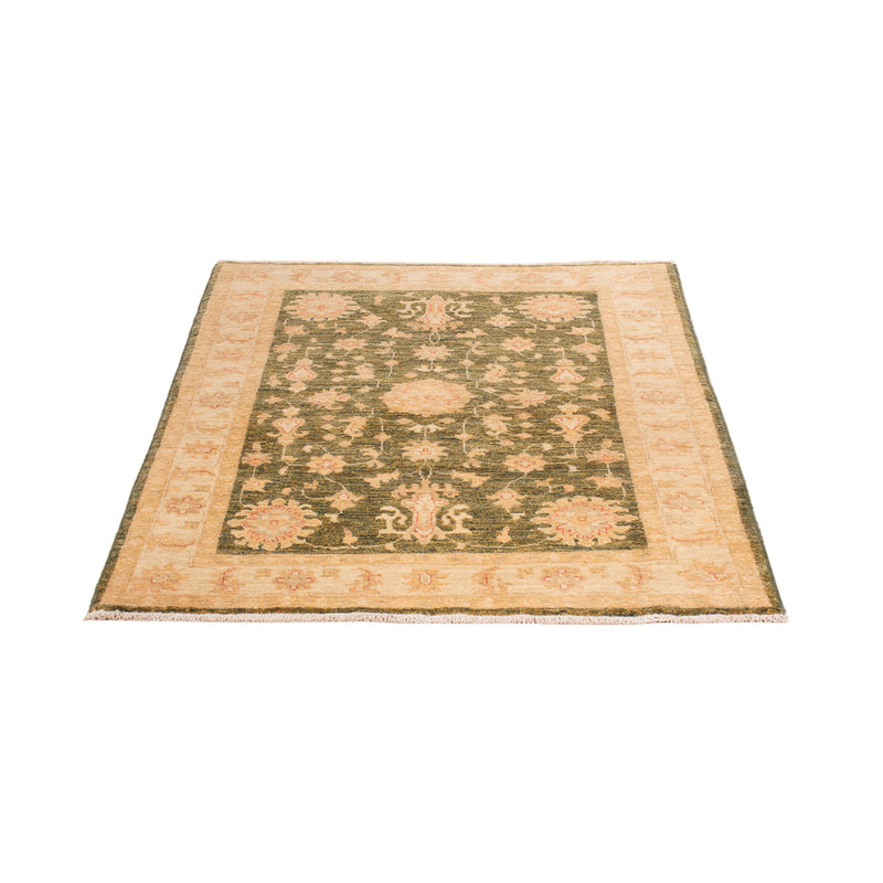 Tapis Ziegler - 146 x 104 cm - vert olive