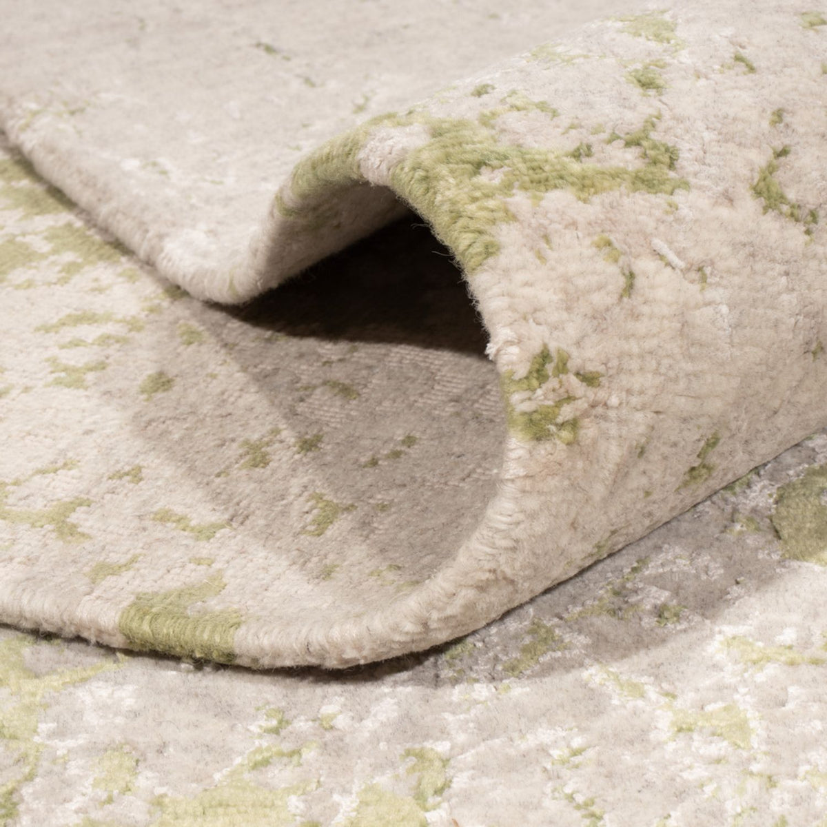 Tapis design - 302 x 250 cm - vert clair