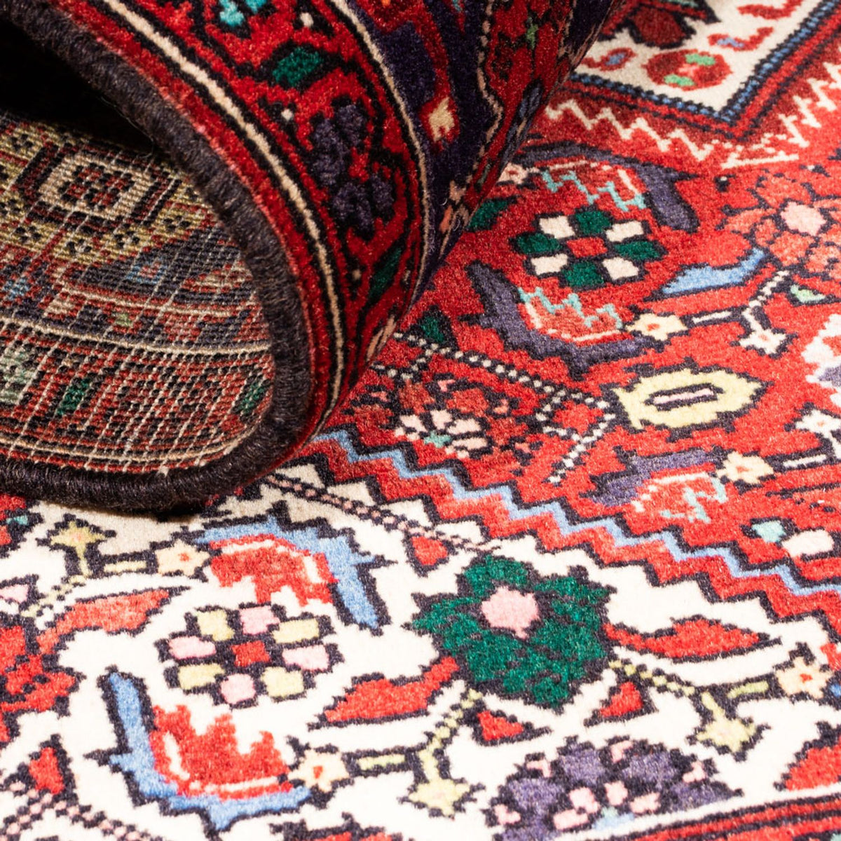 Tapis persan - Nomadic - 144 x 110 cm - rouge