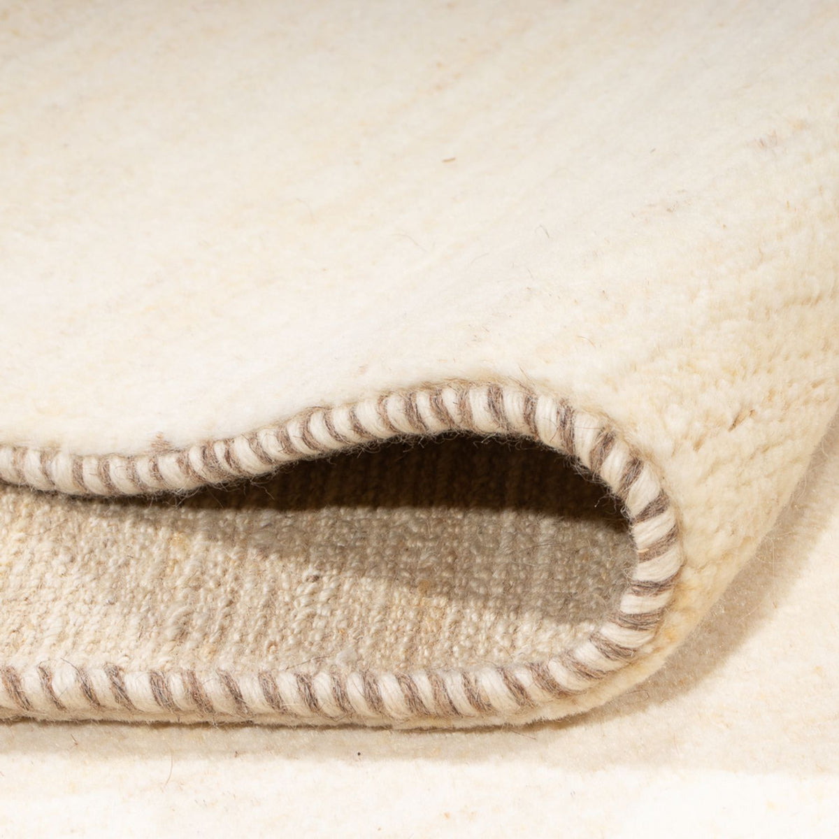 Tapis Gabbeh - Persan - 240 x 166 cm - beige clair