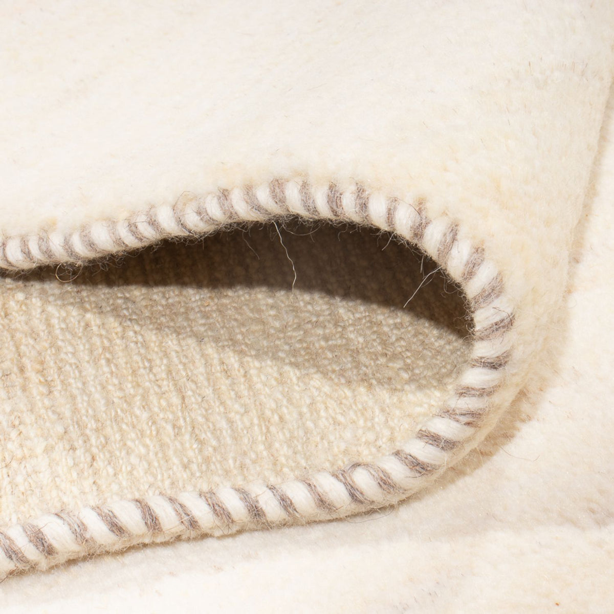 Tapis Gabbeh - Persan - 250 x 181 cm - beige clair