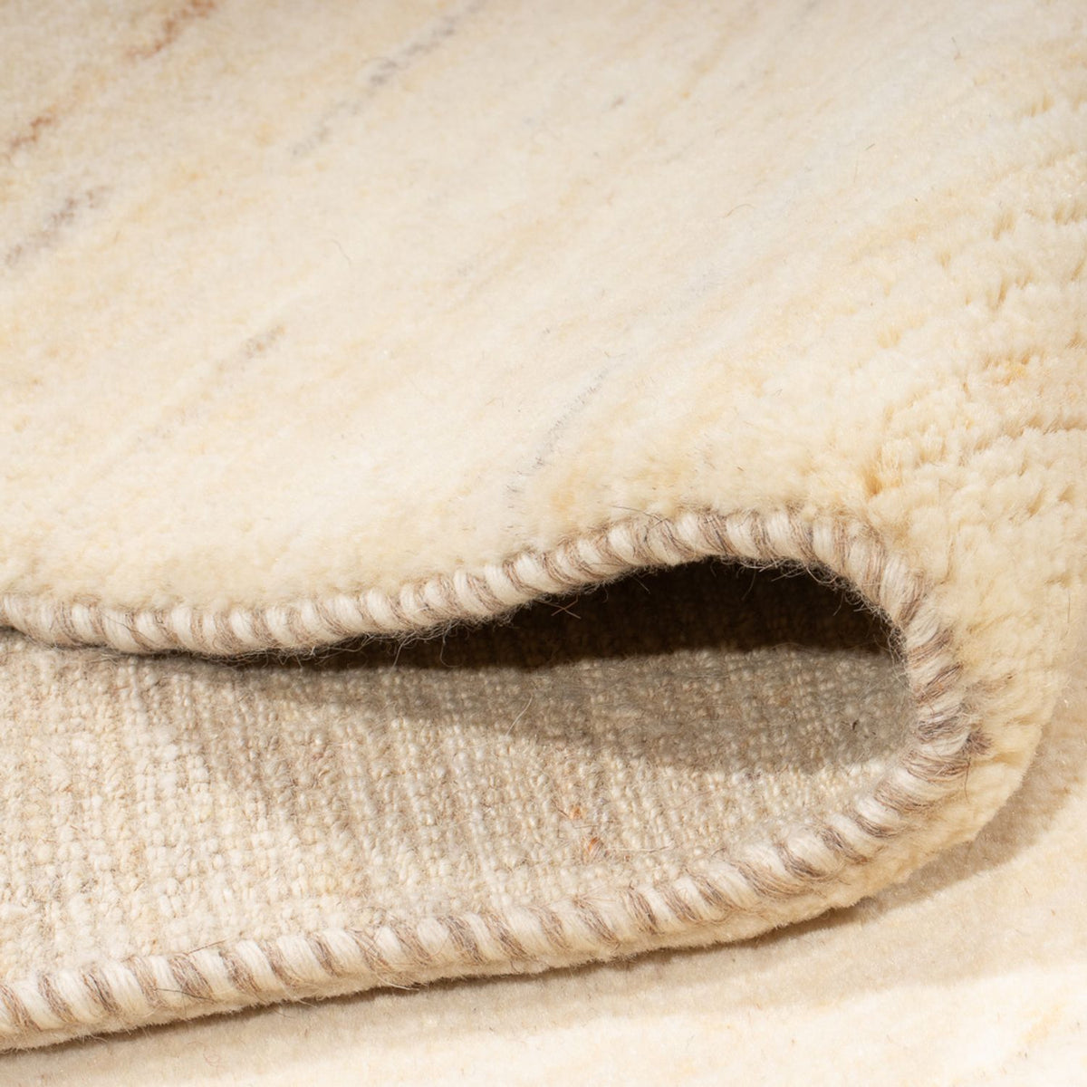 Tapis Gabbeh - Persan - 240 x 175 cm - beige clair