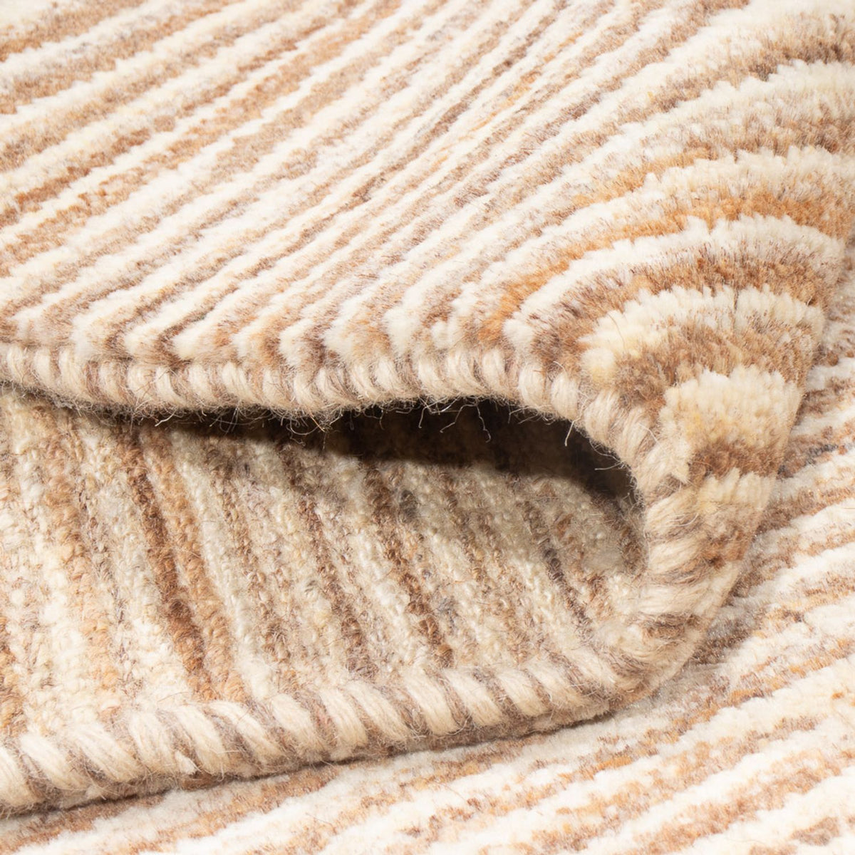 Tapis Gabbeh - Persan - 238 x 164 cm - marron clair