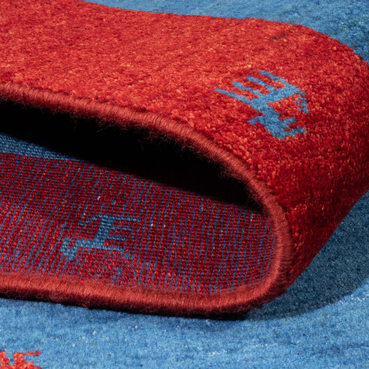 Tapis Gabbeh - Persan - 192 x 142 cm - multicolore