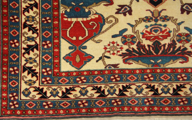 Tapis afghan - 135 x 114 cm - beige