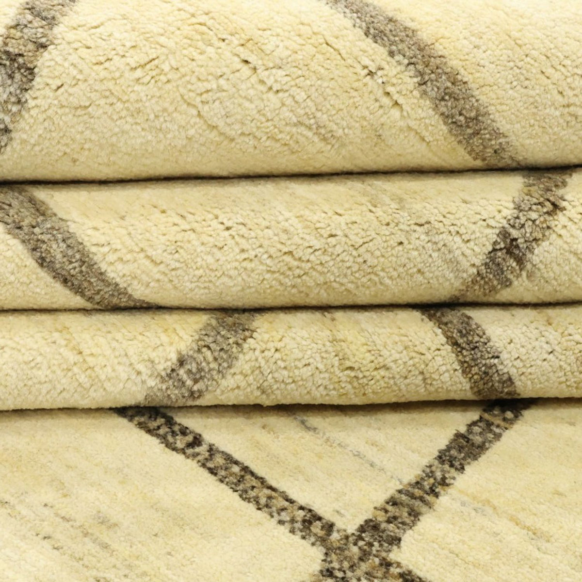 Tapis Gabbeh - Persan - 341 x 251 cm - beige