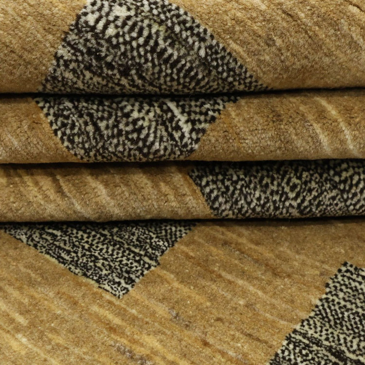 Tapis Gabbeh - Loribaft Persan carré - 200 x 194 cm - beige foncé