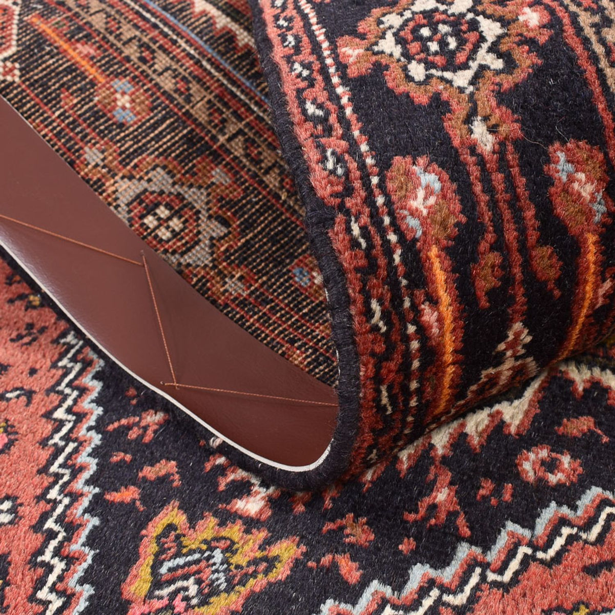 Tapis persan - Nomadic - 124 x 74 cm - rouge clair