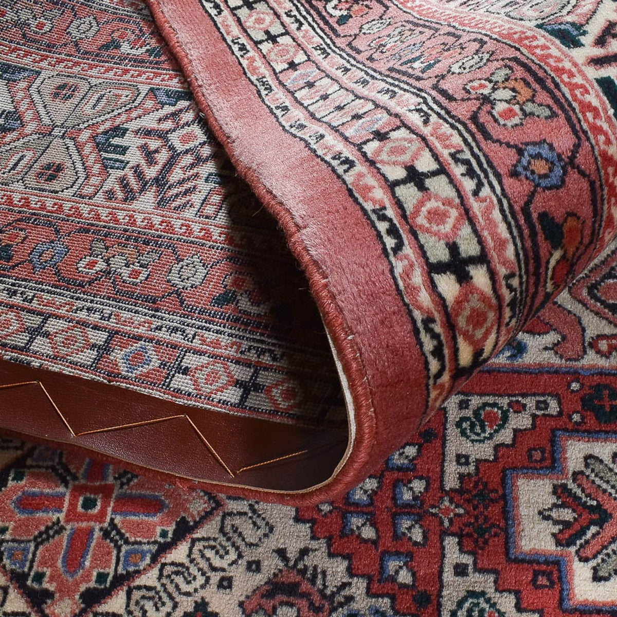 Tapis persan - Nomadic - 360 x 246 cm - rouille