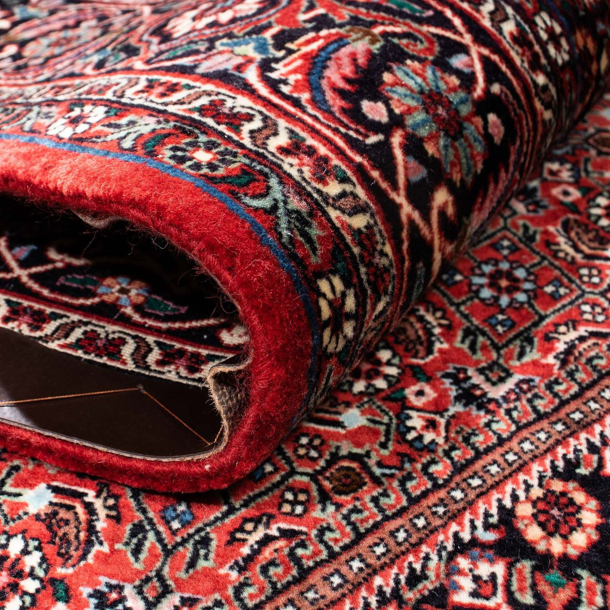 Tapis persan - Bidjar - 252 x 172 cm - rouge foncé