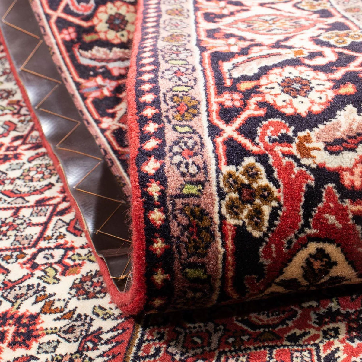 Tapis persan - Bidjar - 242 x 171 cm - rouge foncé