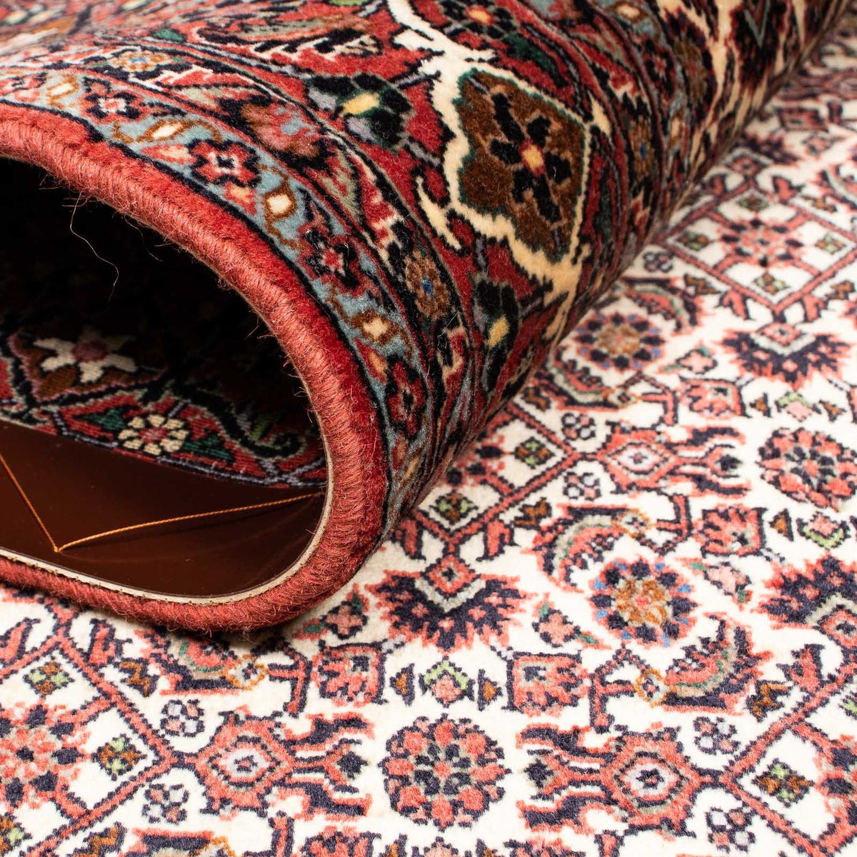 Tapis persan - Bidjar - 240 x 173 cm - rouge foncé