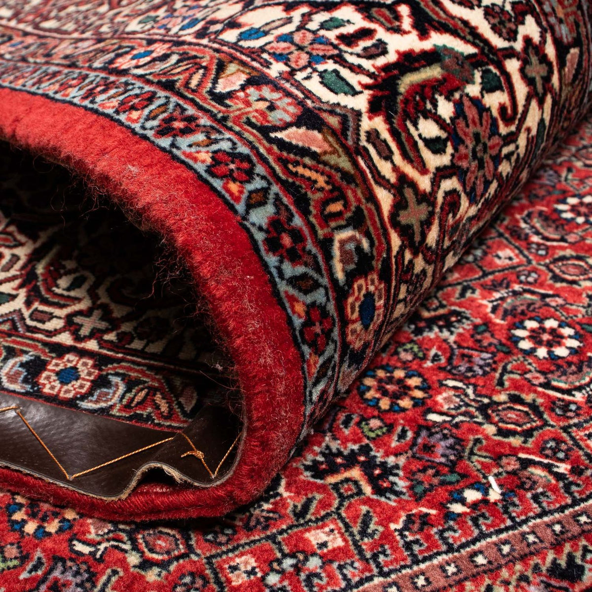 Tapis persan - Bidjar - 255 x 202 cm - rouge foncé