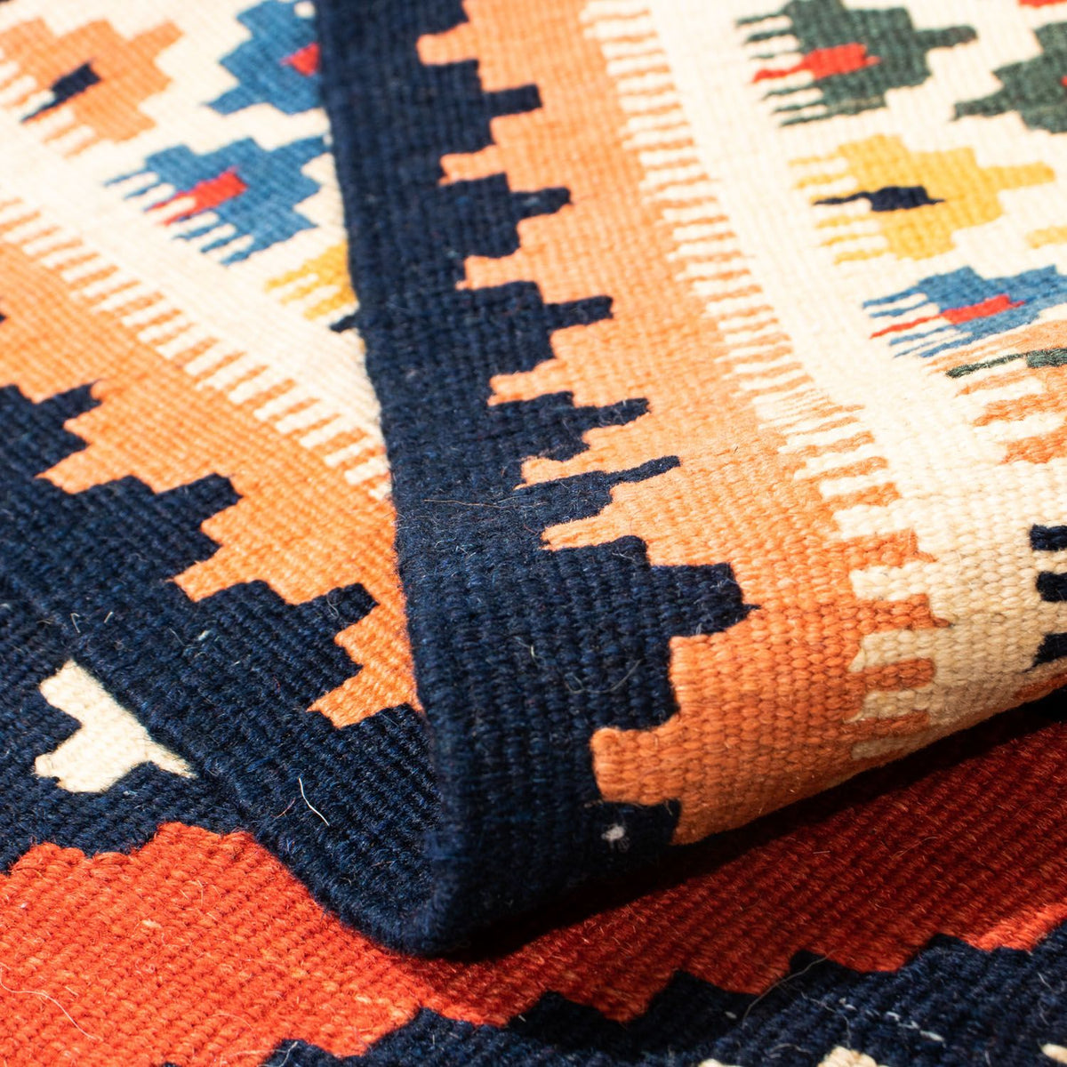 Tapis Kelim - Oriental carré  - 106 x 104 cm - rouge