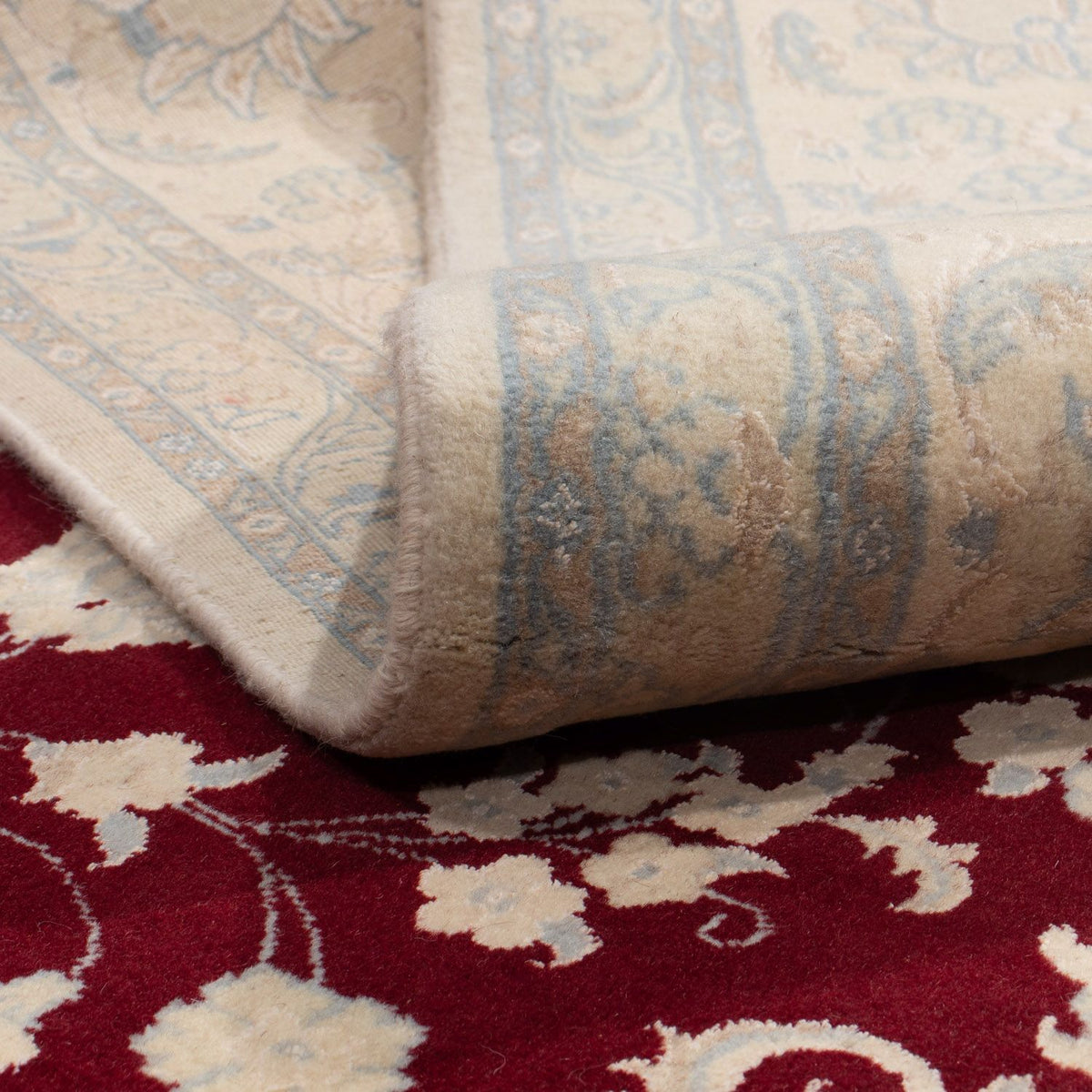 Tapis persan - Nain - 341 x 248 cm - rouge foncé