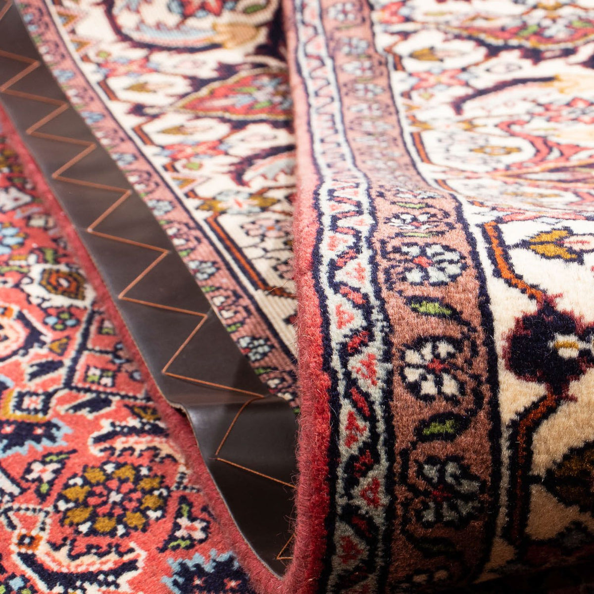 Tapis persan - Bidjar - 288 x 195 cm - rouge clair