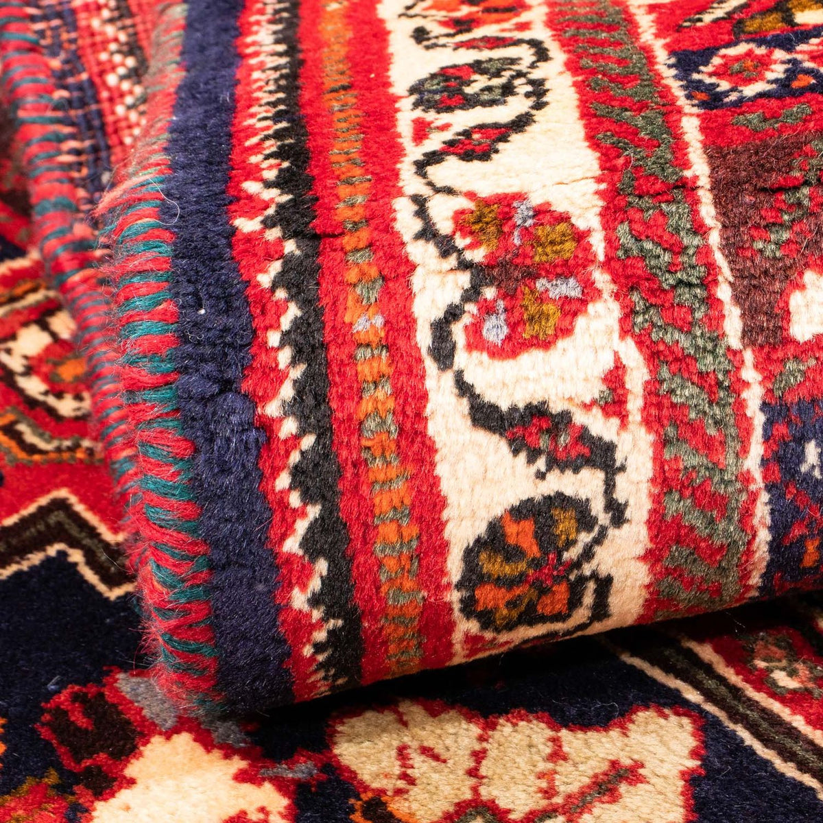 Tapis persan - Nomadic - 135 x 107 cm - rouge foncé