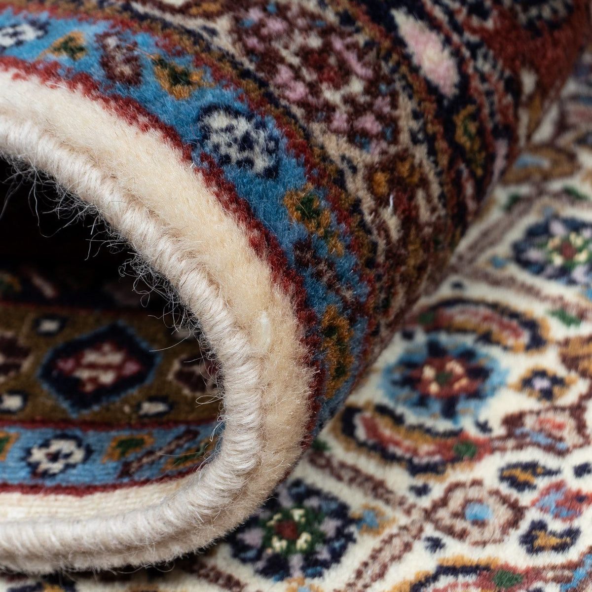 Tapis persan - Classique - 235 x 166 cm - rouge foncé