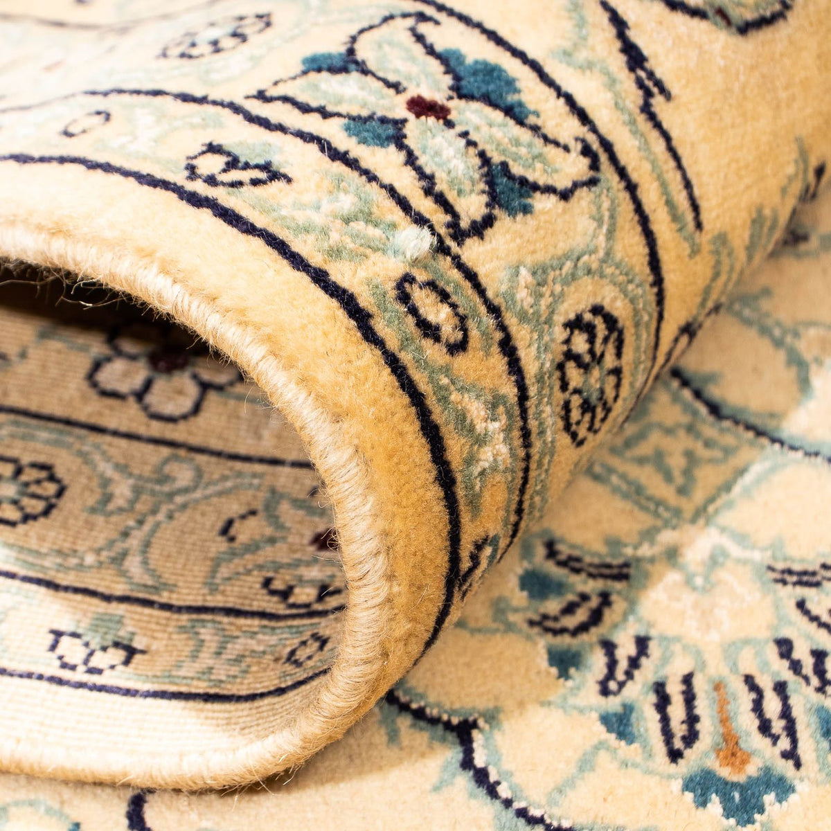Tapis persan - Nain - Royal - 238 x 167 cm - beige