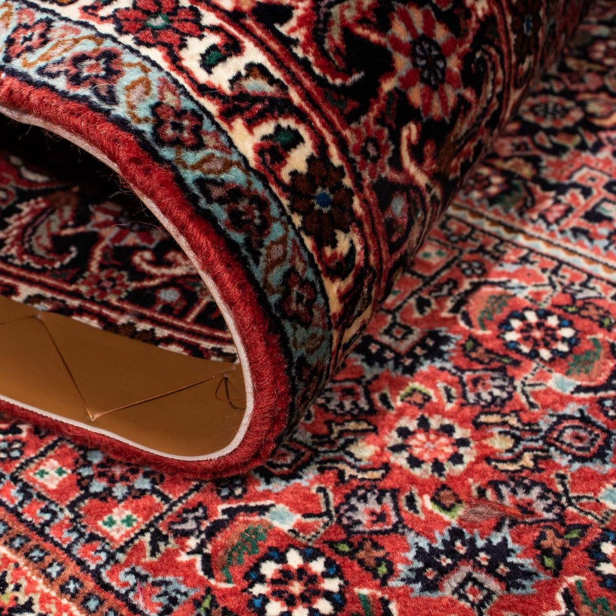 Tapis persan - Bidjar - 233 x 169 cm - rouge foncé