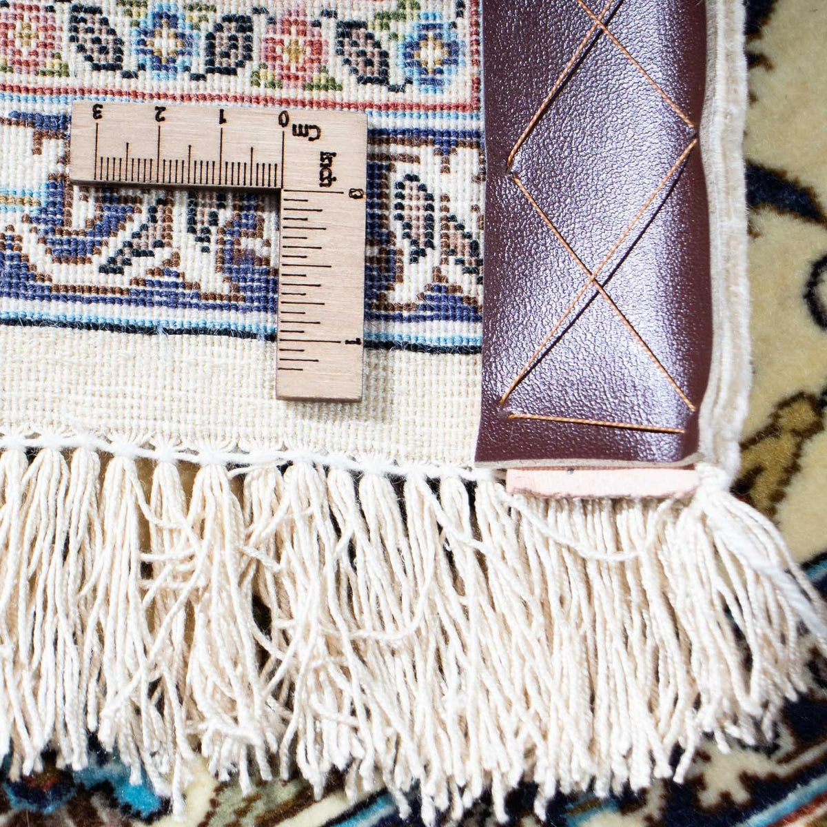 Tapis persan - Ghom - 215 x 137 cm - beige