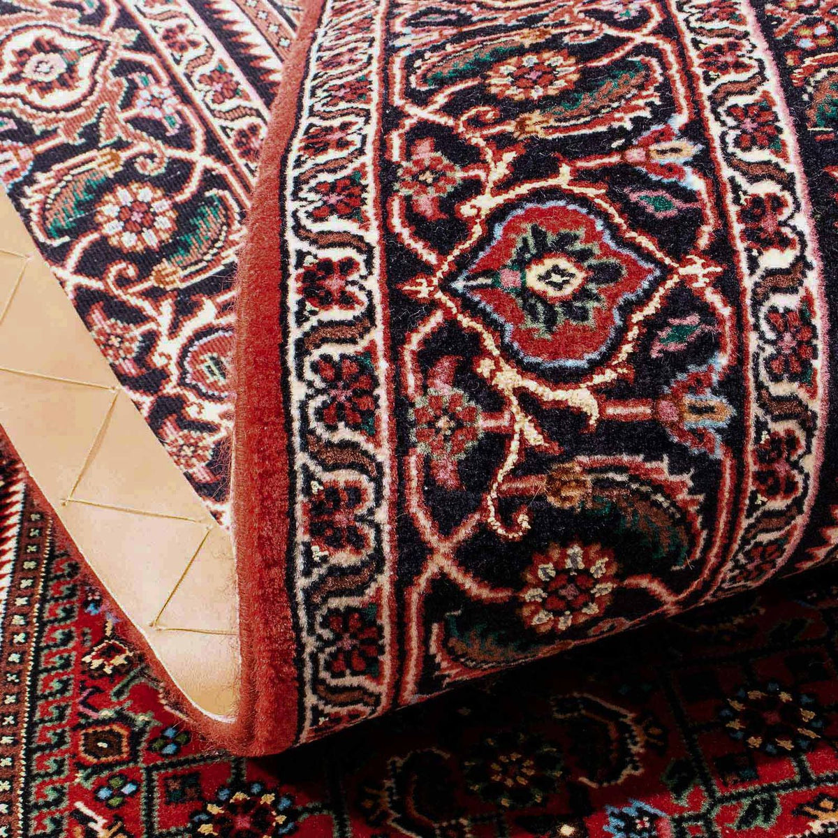 Tapis persan - Bidjar - 181 x 111 cm - rouge