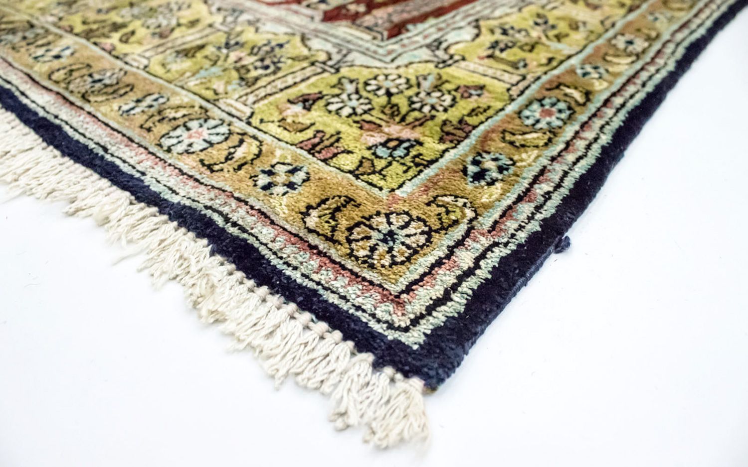 Tapis en soie - Kayseri - 137 x 77 cm - rouge