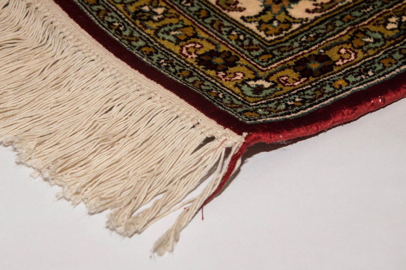 Tapis en soie du Cachemire Tapis 216x153cm - Tapis oriental