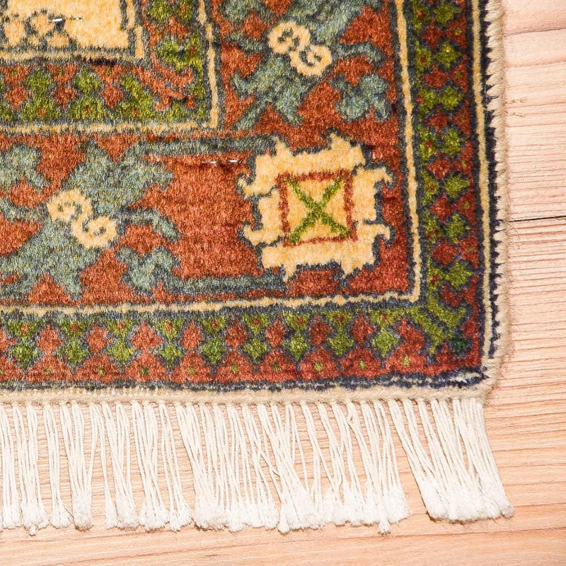 Tapis Turkaman - 157 x 100 cm - or