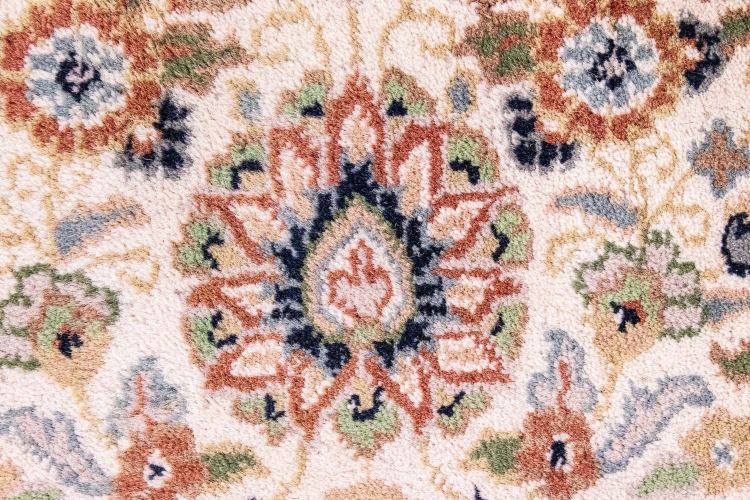 Tapis oriental - 240 x 169 cm - beige