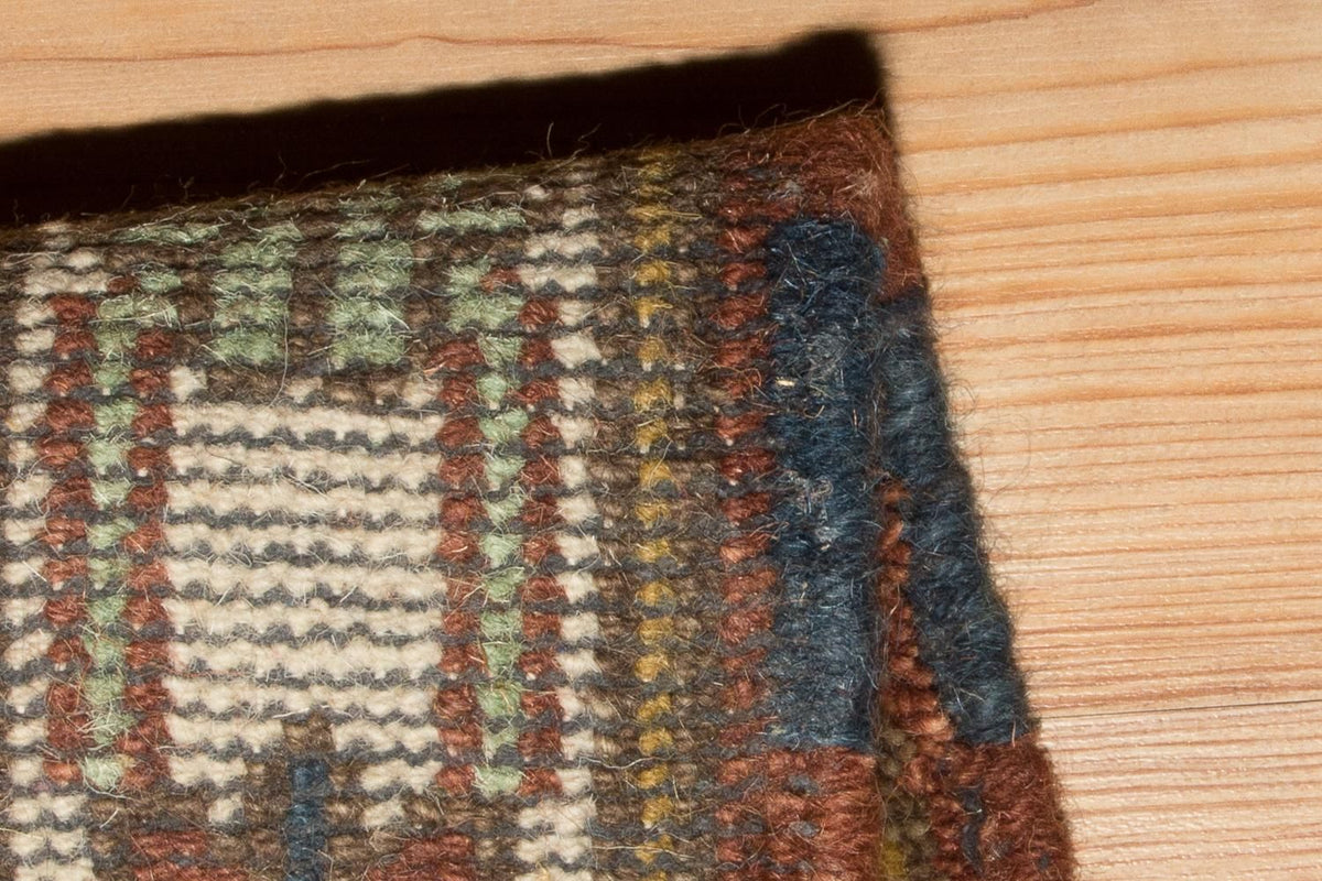 Tapis oriental - 123 x 64 cm - rouille