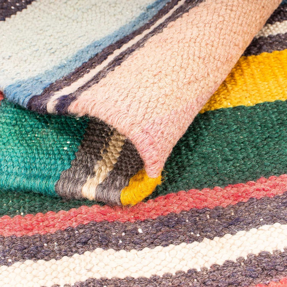 Tapis Kelim - Vieux carré  - 160 x 150 cm - multicolore