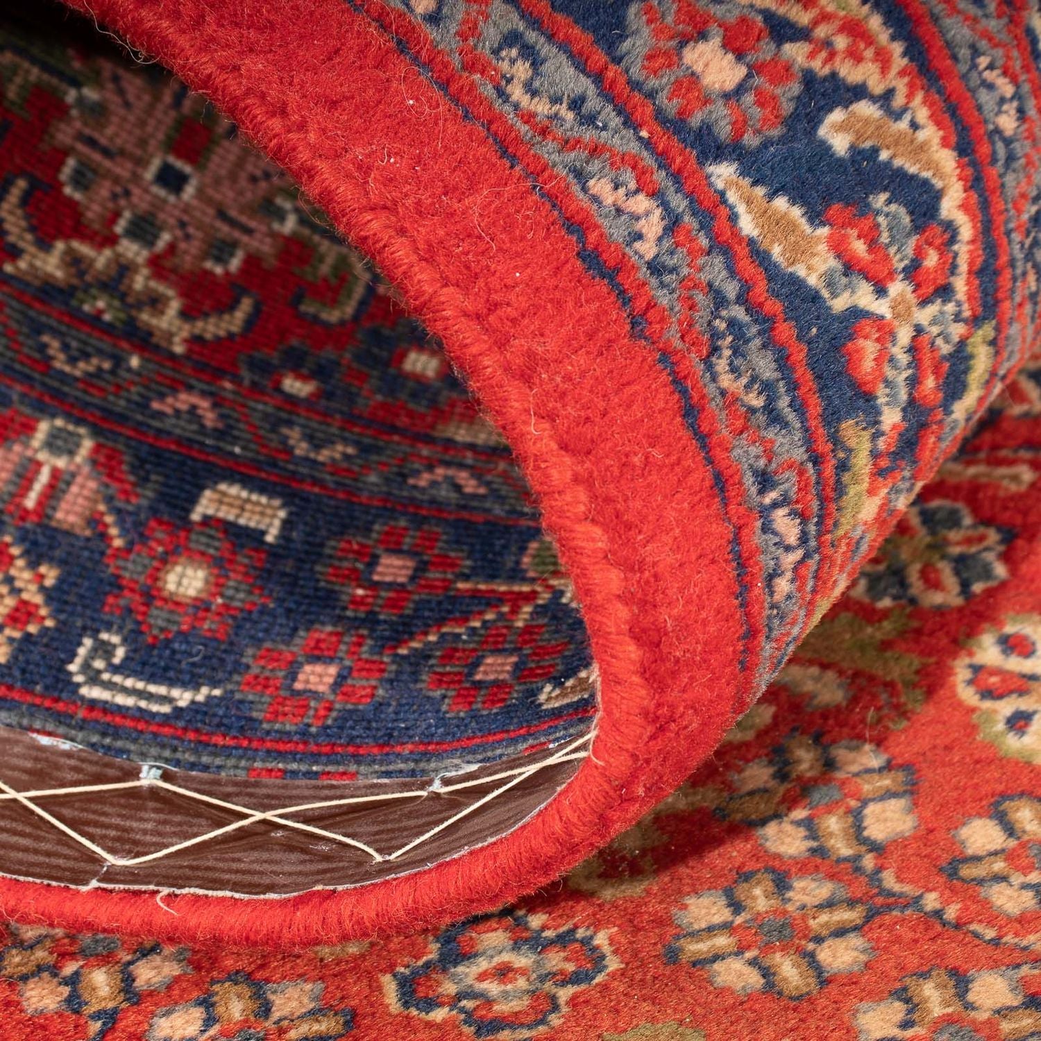 Tapis oriental - Indus - 139 x 72 cm - rouge