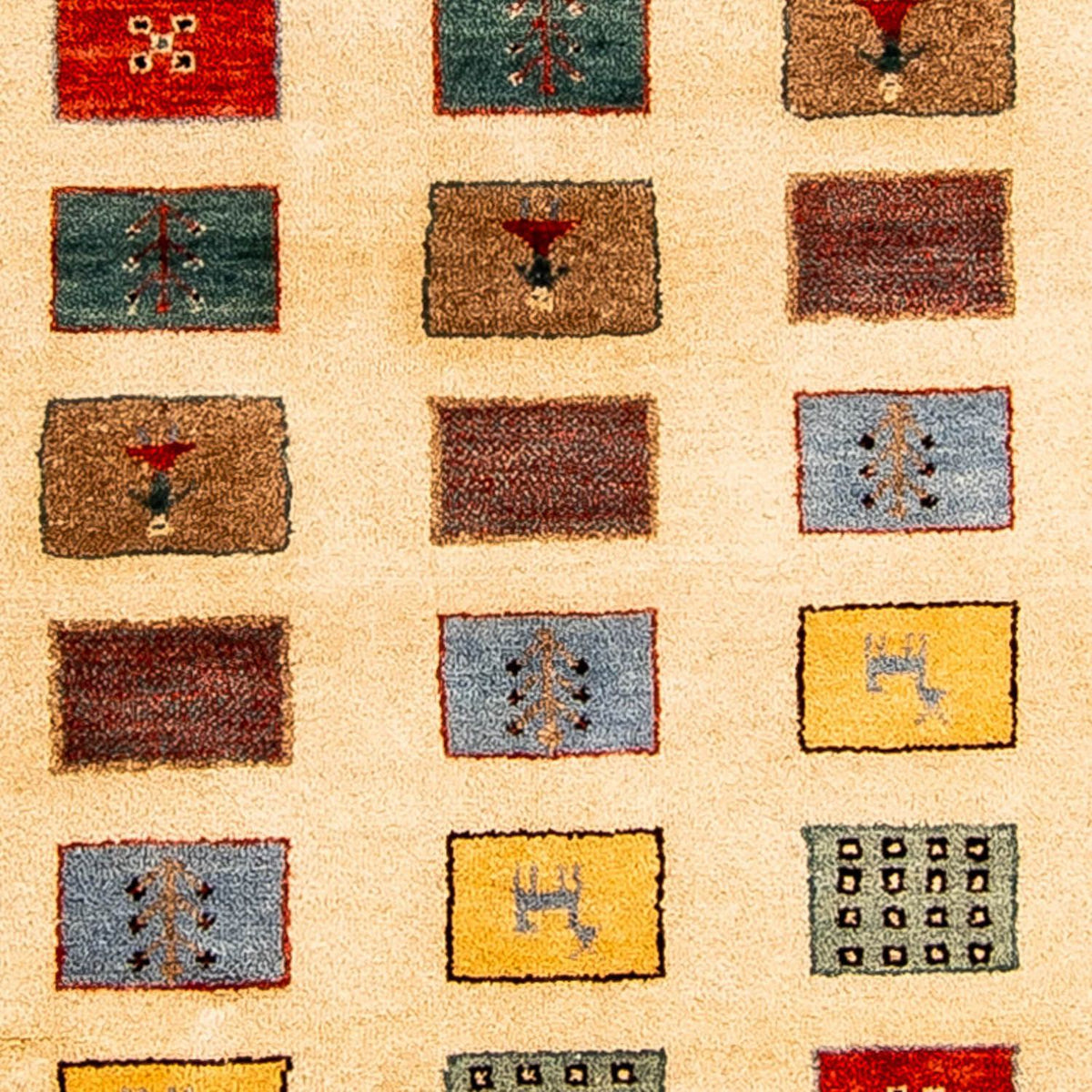 Tapis Gabbeh - Loribaft Persan - 197 x 144 cm - marron clair