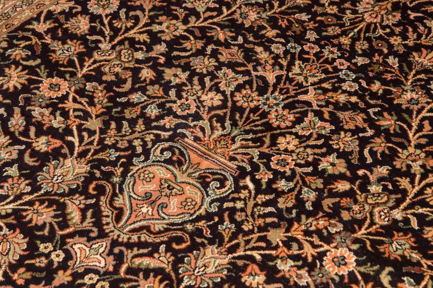 Tapis en soie - Soie du Cachemire - 190 x 127 cm - bleu foncé