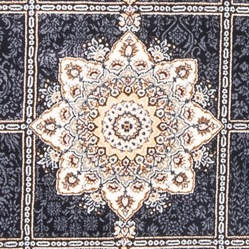 Tapis oriental tissé Eastern Elegance
