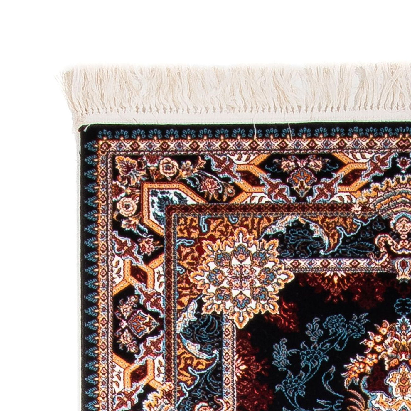 Tapis persan Zale