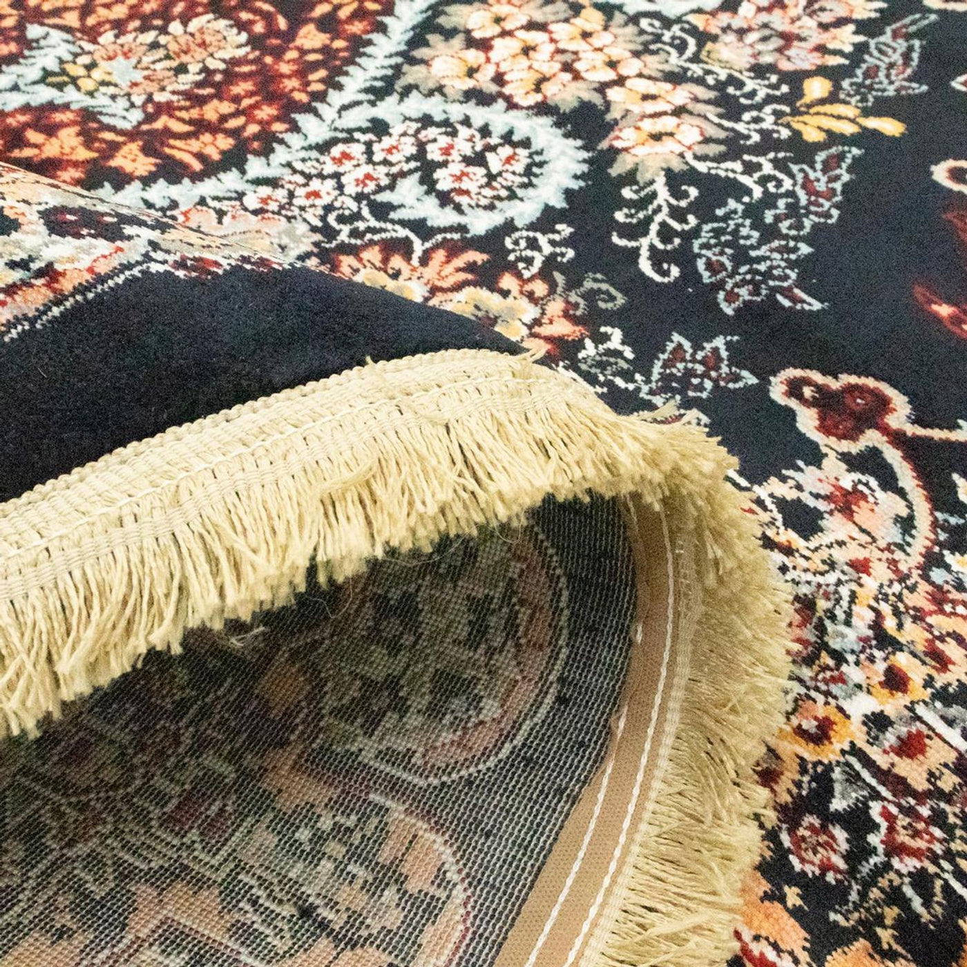 Tapis persan Darbari