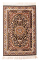 Tapis persan Mondoo