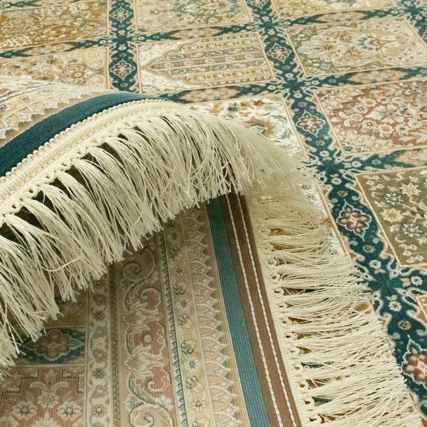 Tapis persan Mahsoom