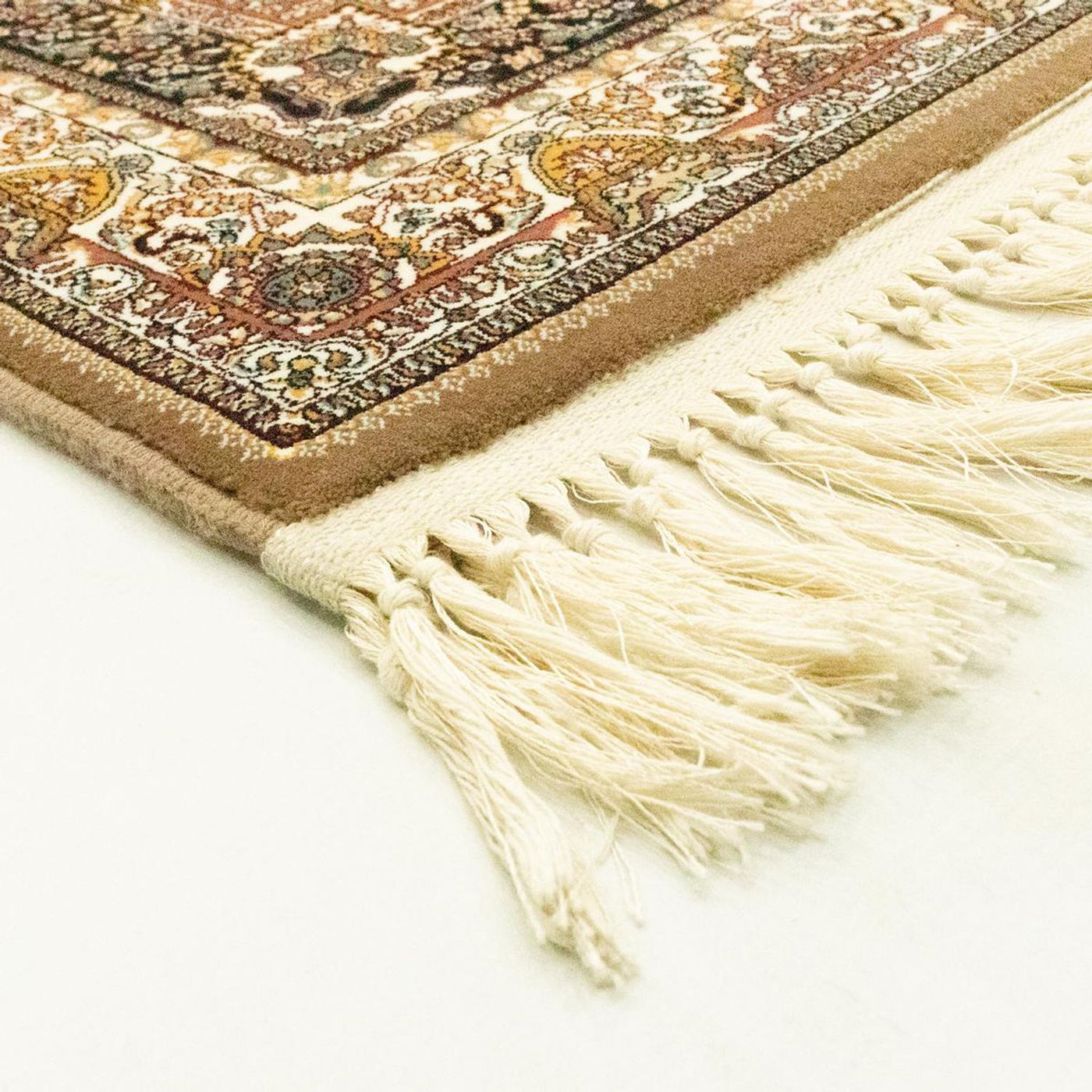 Tapis persan Cela