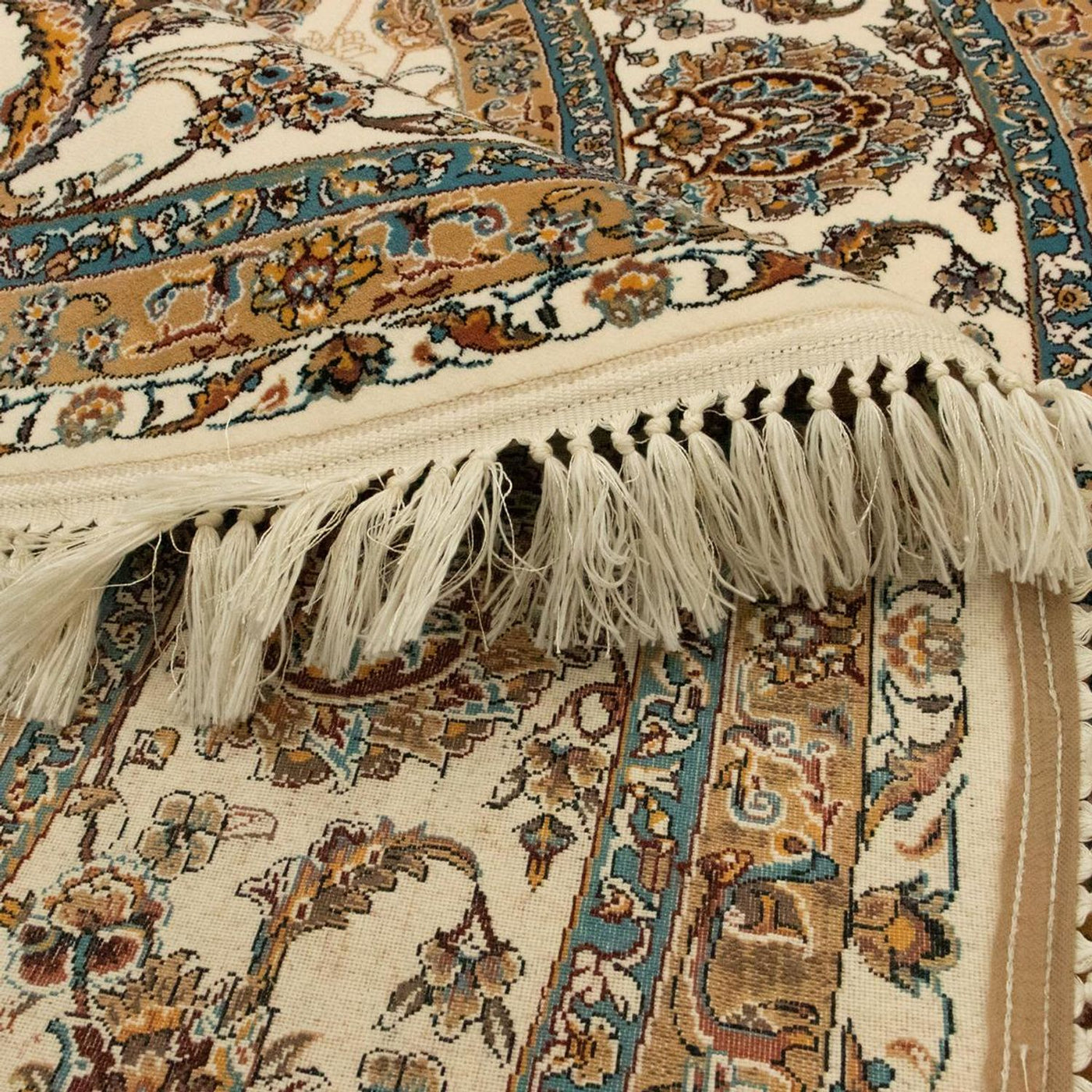 Tapis persan Dila
