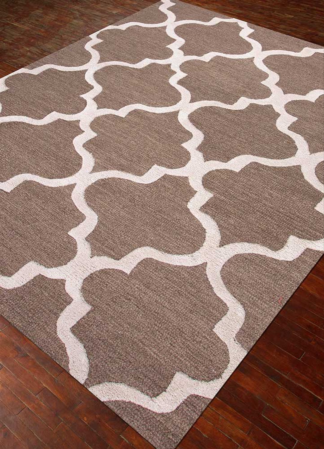 DP02-RUG1029981-240x150