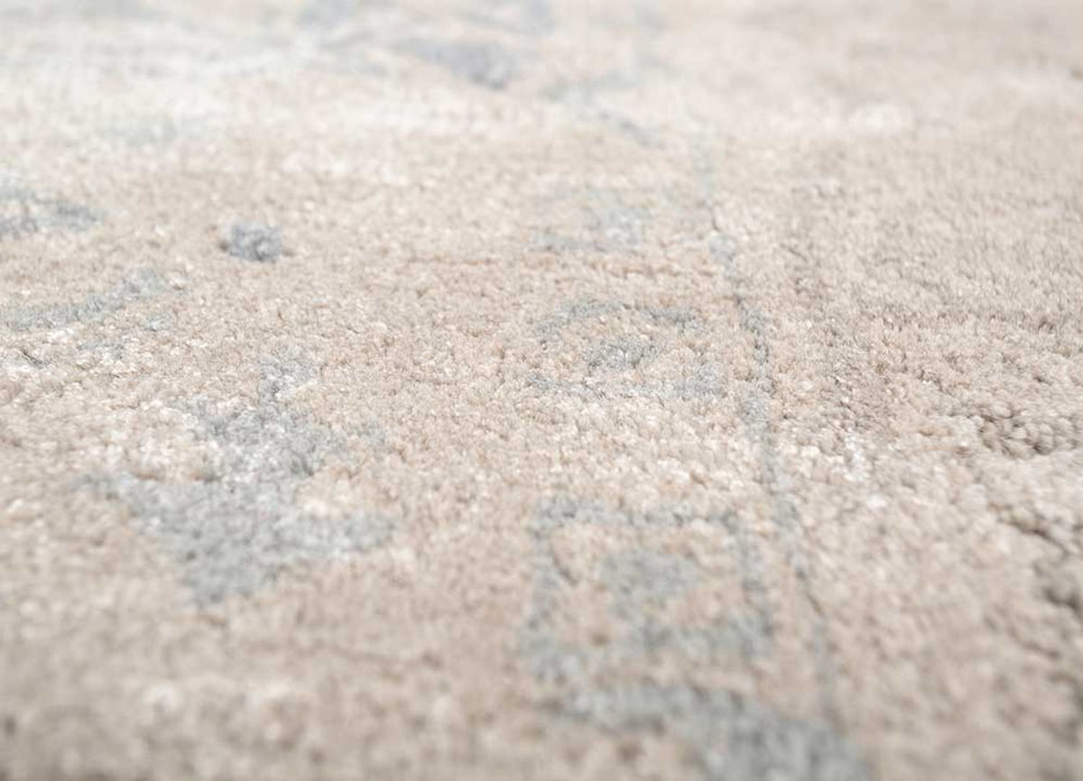 DP02-RUG1079147-240x150