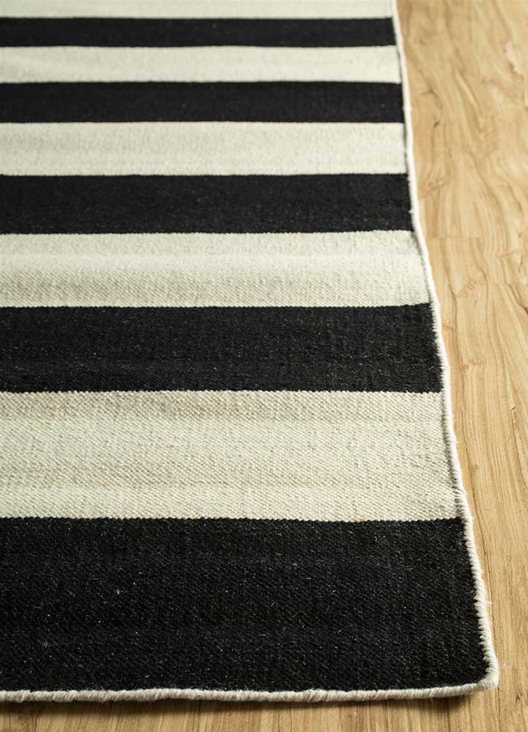 Tapis design Mona - Designerteppich